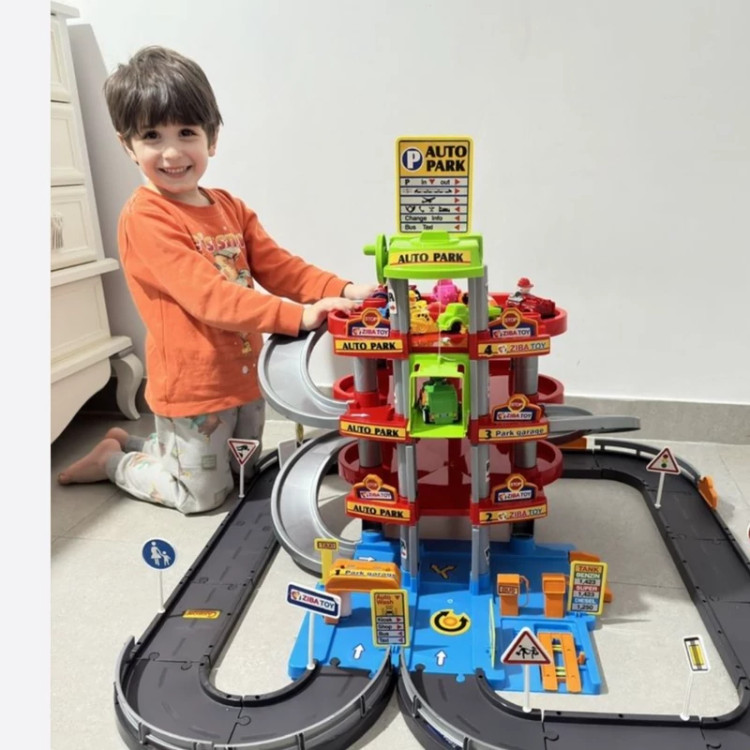 اسباب بازی پارکینگ طبقاتی